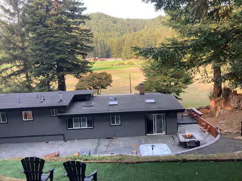Baywood Redwood Retreat property photo 11